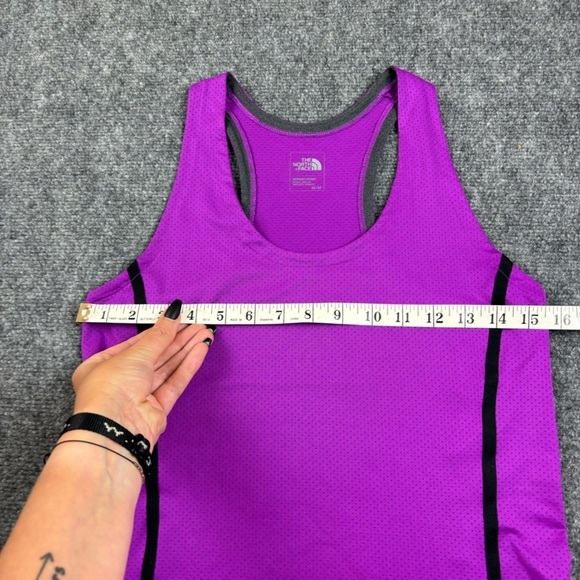 THE NORTH FACE Women’s Purple Racerback Athletic Tank Top size: Medium - Picture 6 of 7